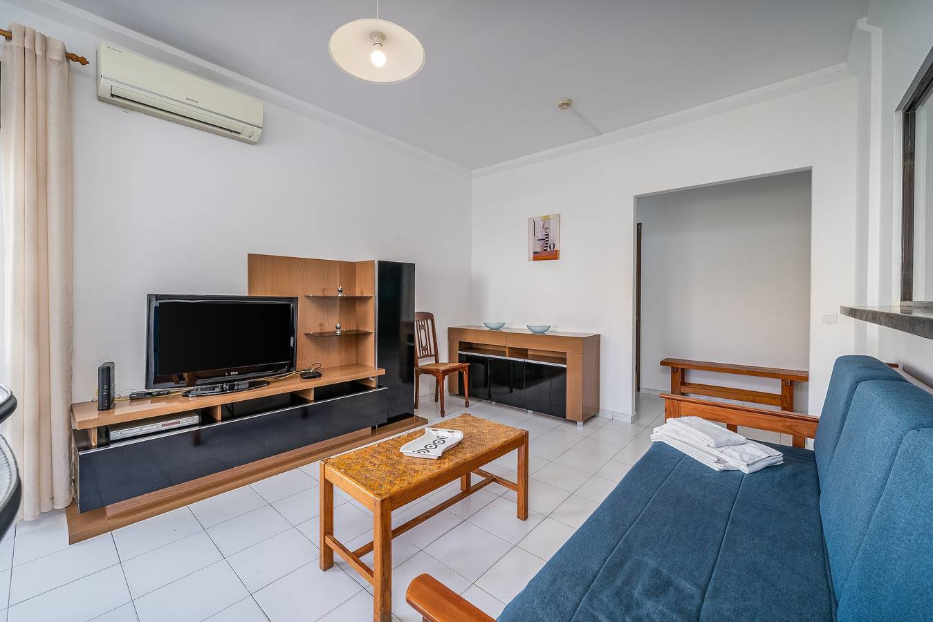 Ganze Wohnung, Apartment 'T2 Premium' mit Gemeinschaftspool, Wlan und Klimaanlage in Praia da Rocha, Portimão