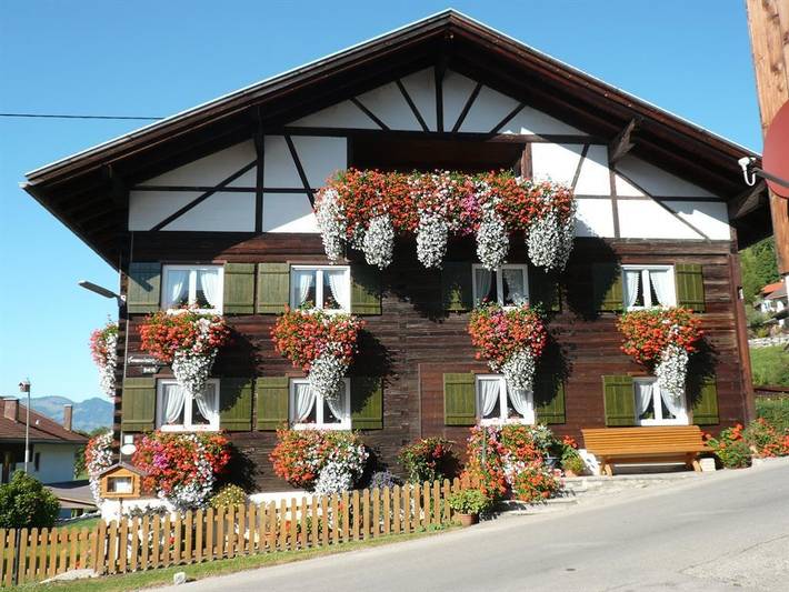 Ferienwohnung für 2 Personen, mit Balkon und Garten sowie Sauna in Vorderhindelang - 3