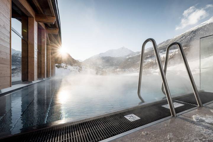 Hotel für 2 Personen, mit Sauna und Pool sowie Garten und Whirlpool, mit Haustier im Ötztal - 3