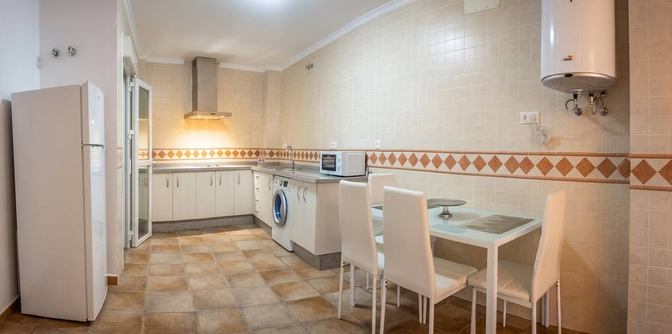 Appartement entier, Appartement moderne à Peñaflor avec climatisation - 85 m² in Peñaflor, Province de Séville