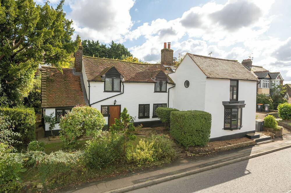 Cottage for 6 People in Central Bedfordshire, Bedfordshire
