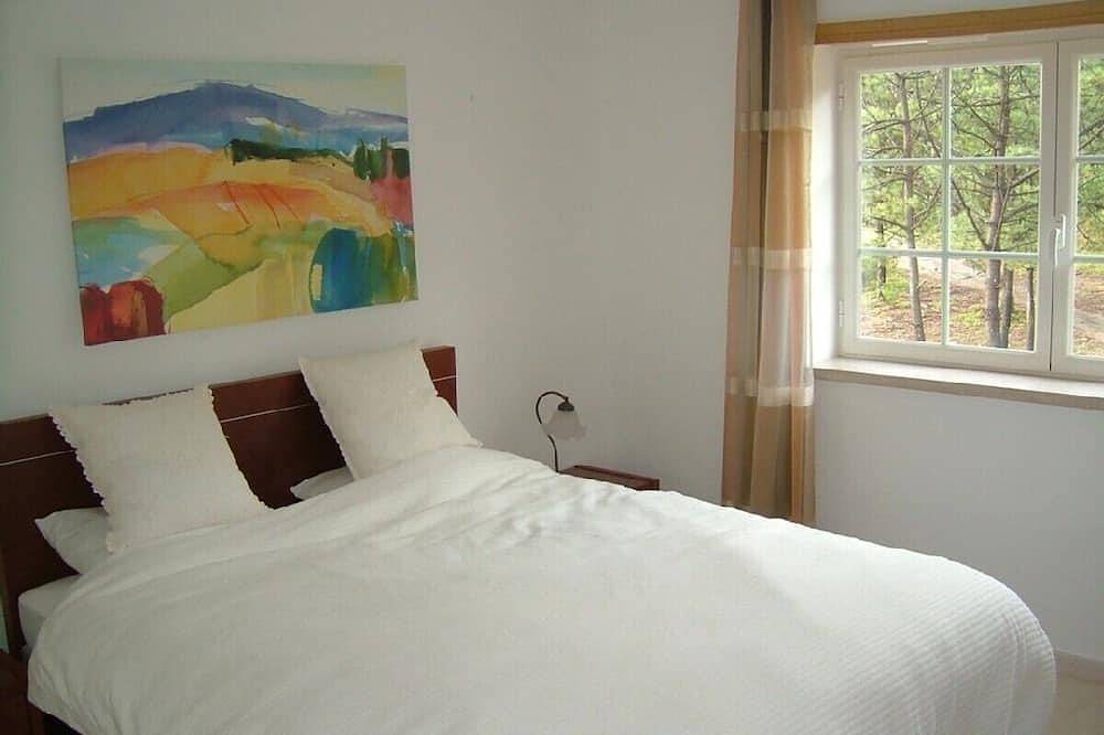 Ganze Wohnung, 3-Bett-Wohnung in der Nähe Golf, Tennis und Strand, Schwimmbad -5 Sterne-Resort in Amoreira, Leiria District