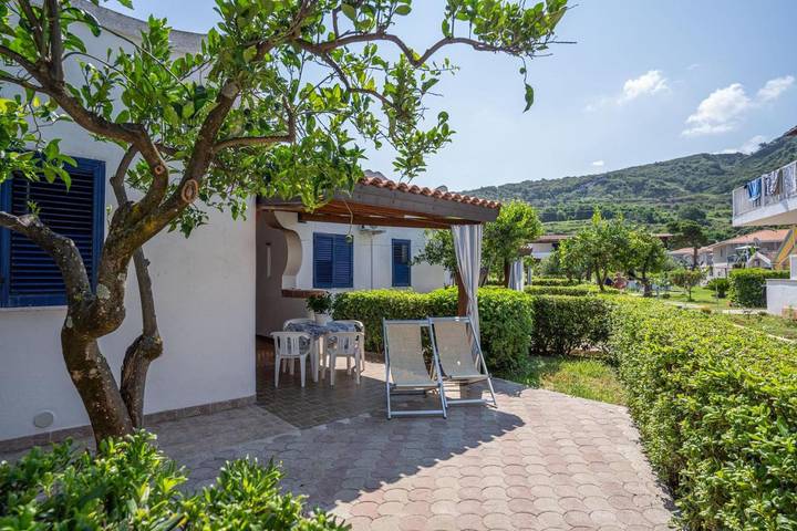 Location de vacances pour 4 personnes, avec piscine et balcon à Zambrone - 4