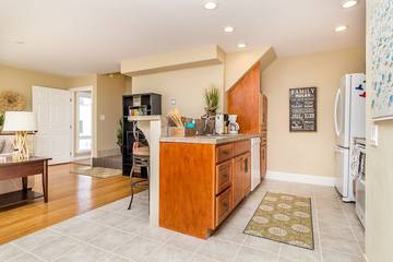 Vacation Apartment for 8 Guests in Mission Bay (SD), San Diego, Picture 3