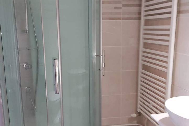 Gîte pour 2 personnes, avec jardin et piscine à Longré - 4