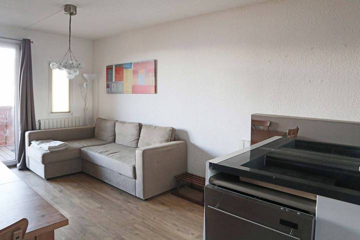 Gîte pour 8 personnes, avec balcon dans Office De Tourisme Des Orres - 4