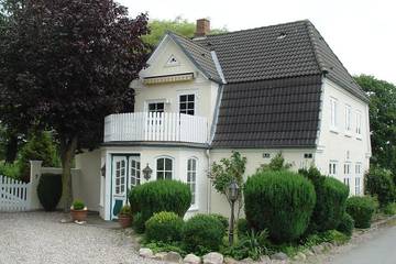 Ferienhaus für 8 Personen, mit Terrasse und Garten in Stoltebüll