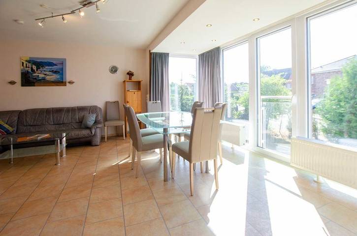 Ferienhaus für 8 Personen, mit Terrasse und Garten in Grömitz - 2