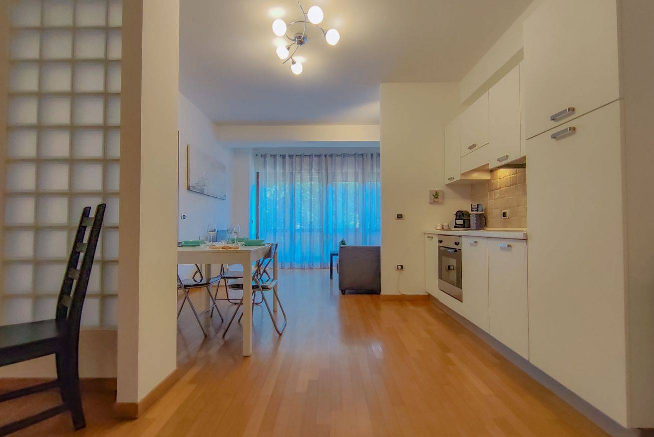 Ganze Wohnung, [Apartment] Welcome Just a Few Meters  in Civitanova Marche, Adriaküste Marken