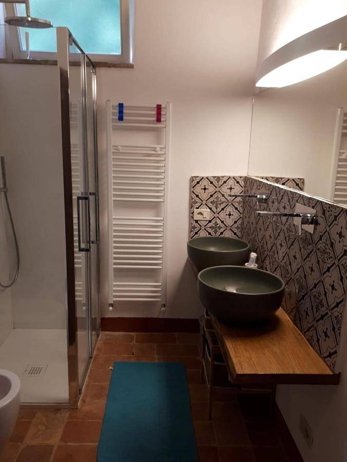 Location de vacances pour 2 personnes, avec jardin ainsi que vue et piscine, animaux acceptés à Serrungarina - 2