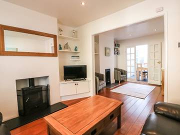 Cottage for 4 People in Weymouth, Jurassic Coast, Photo 2