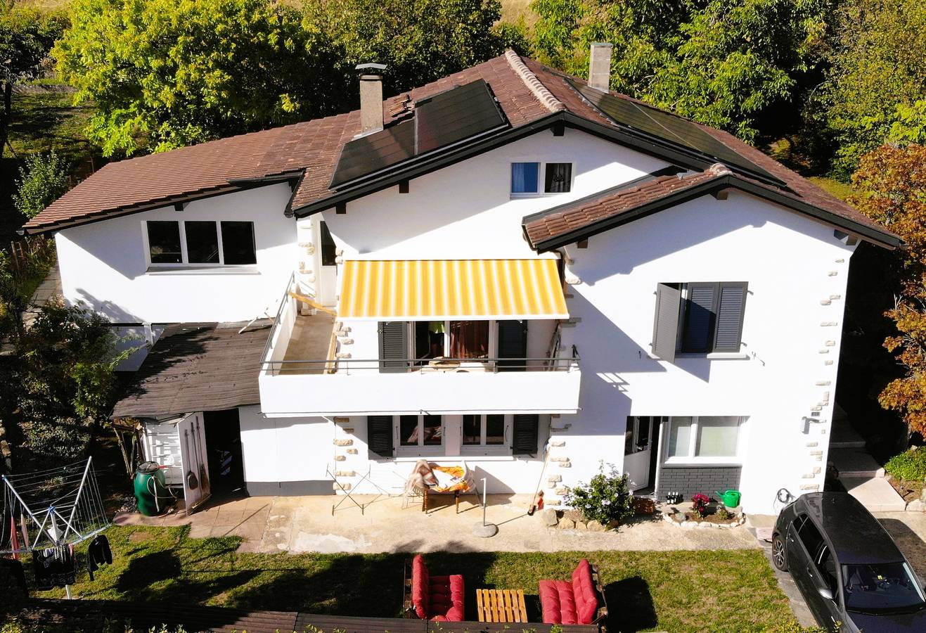 Ganze Ferienwohnung, Cure 21 - 2-Zimmer-Wohnung in Corcelles-Cormondrèche, Lake Neuchâtel