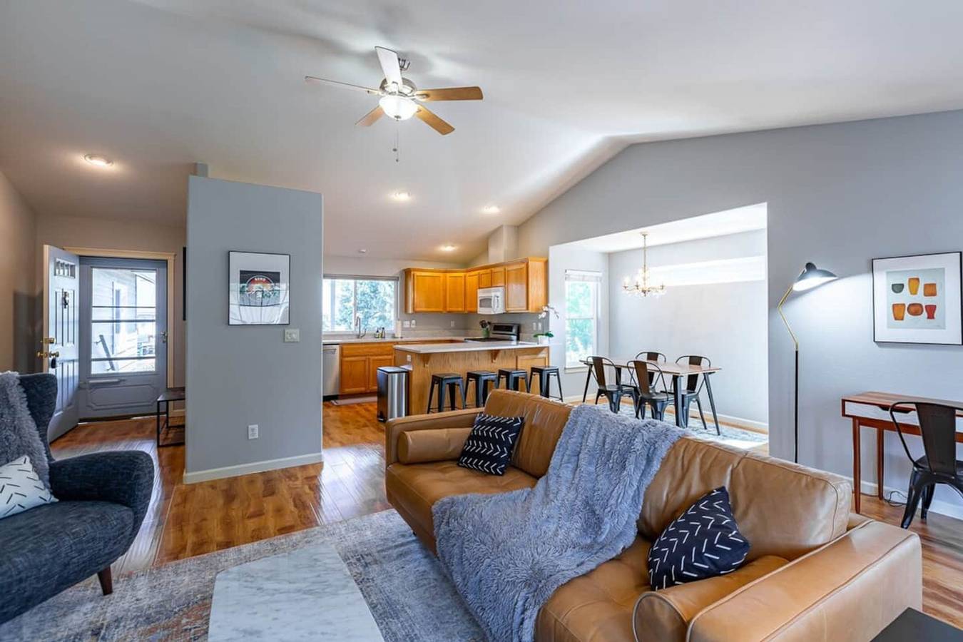 Backyard Oasis, 8min to town, fast Wi-Fi in Bend, Deschutes County