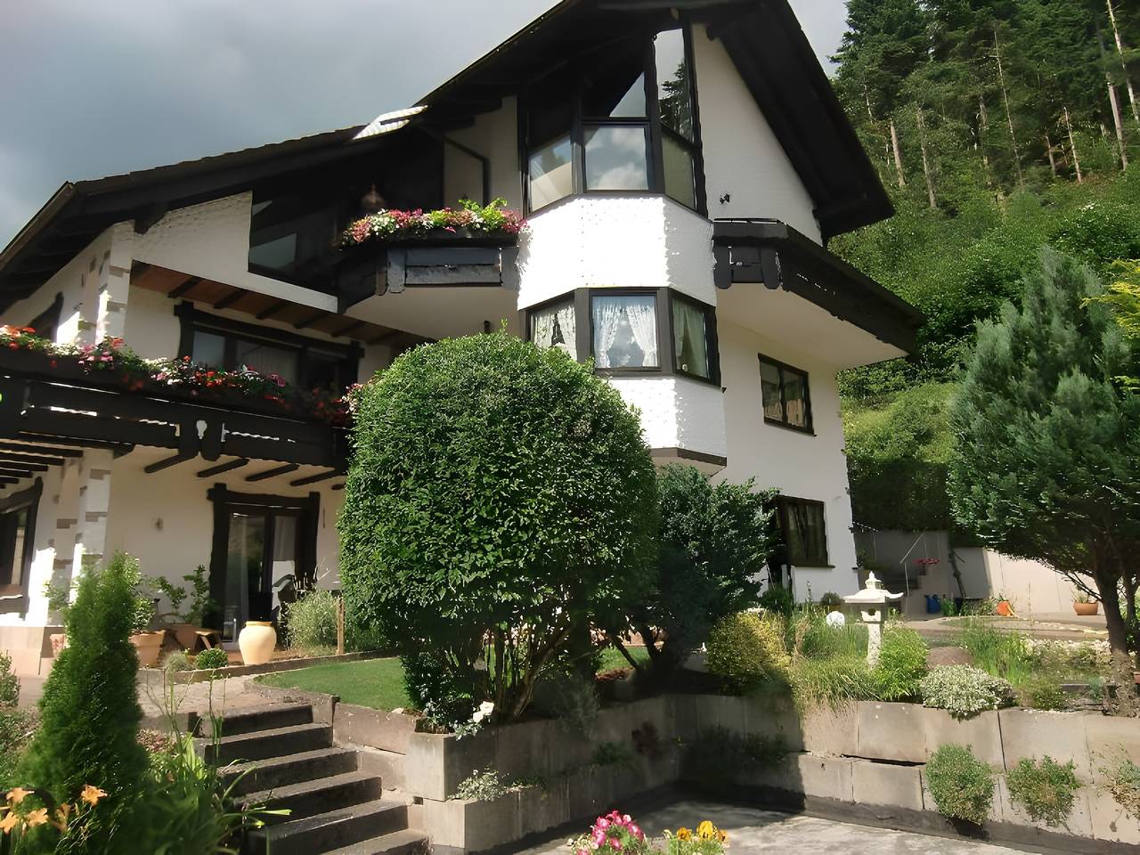 Ganze Wohnung, Ferienwohnung Uli Schätzle mit Bergblick, privater Terrasse und Wlan in Hornberg, Mittlerer Schwarzwald