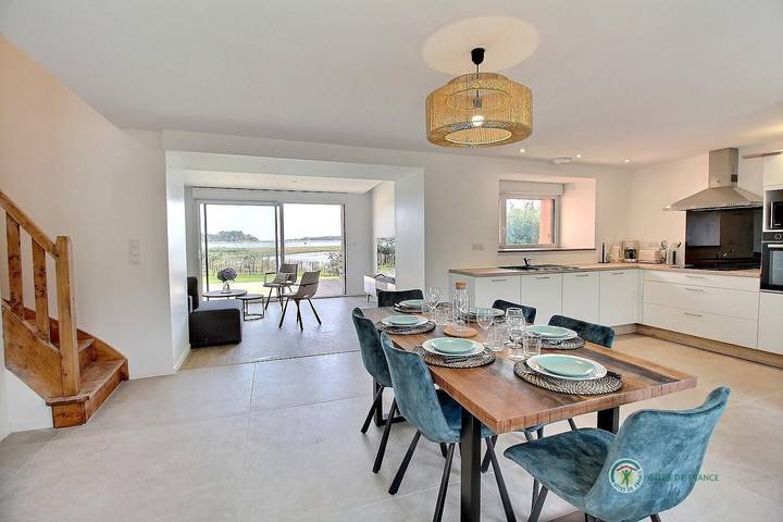 Gîte pour 6 personnes, avec terrasse et jardin à Louannec - 4