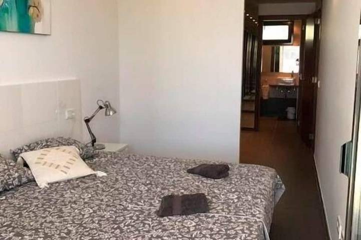 Finca für 6 Personen, mit Balkon und Garten sowie Pool in Cala Mendia - 2