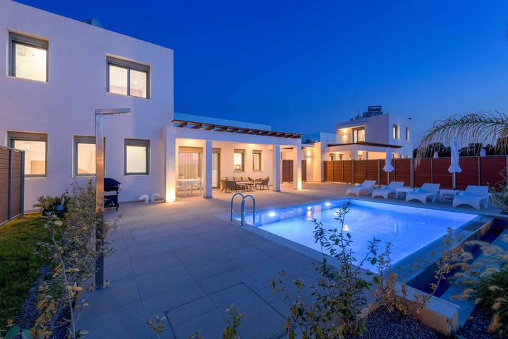 Villa für 4 Personen mit Terrasse in Rhodos