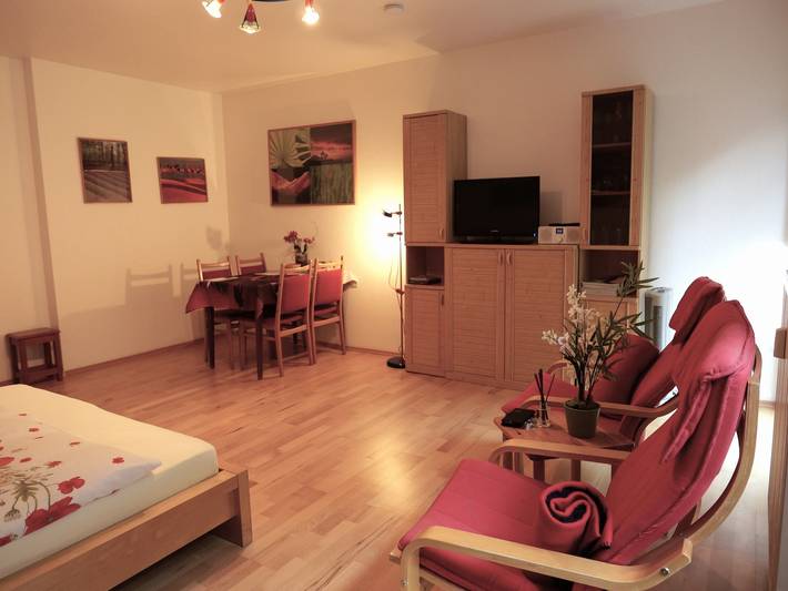 Ferienwohnung für 3 Personen, mit Balkon/Terrasse und Terrasse sowie Garten in Internationales Dixieland Festival Dresden - 4