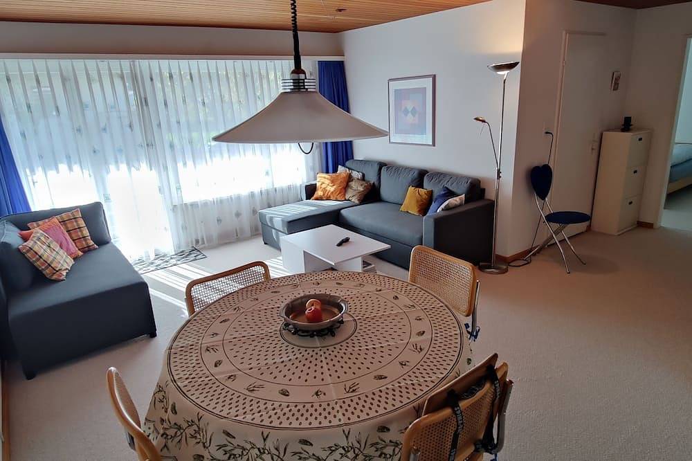 Ganze Wohnung, Gemütliches Appartement für Erholung und Sport in Klosters-Serneus, Davos Prättigau