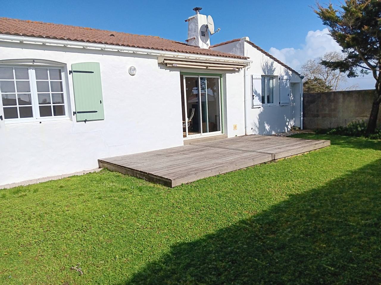 Maison T5 à 800m de la plage avec jardin, terrasse et piste cyclable - La Chaume, Les Sables-d'Olonne in Les Sables-d'Olonne, Vendée