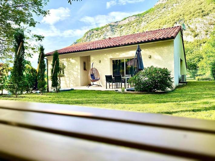 Villa pour 8 personnes, avec jardin et vue dans l' Ariège