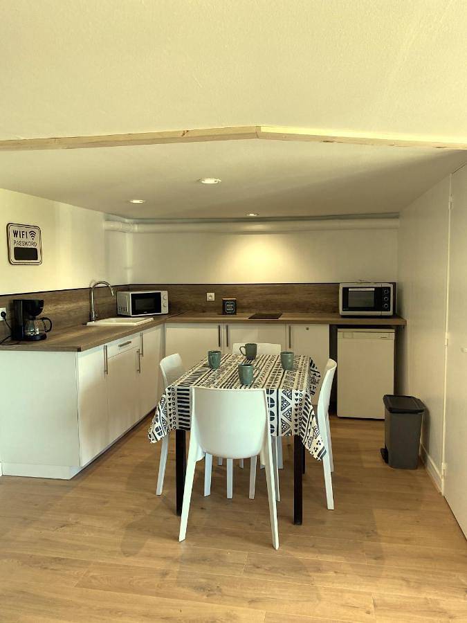 Gîte pour 4 personnes, avec Terrasse à La Loupe - 4