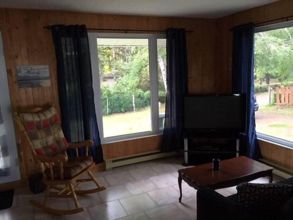 2-Chalet on Lac St Jean/private beach Citq 301480 in Saguenay–Lac-Saint-Jean