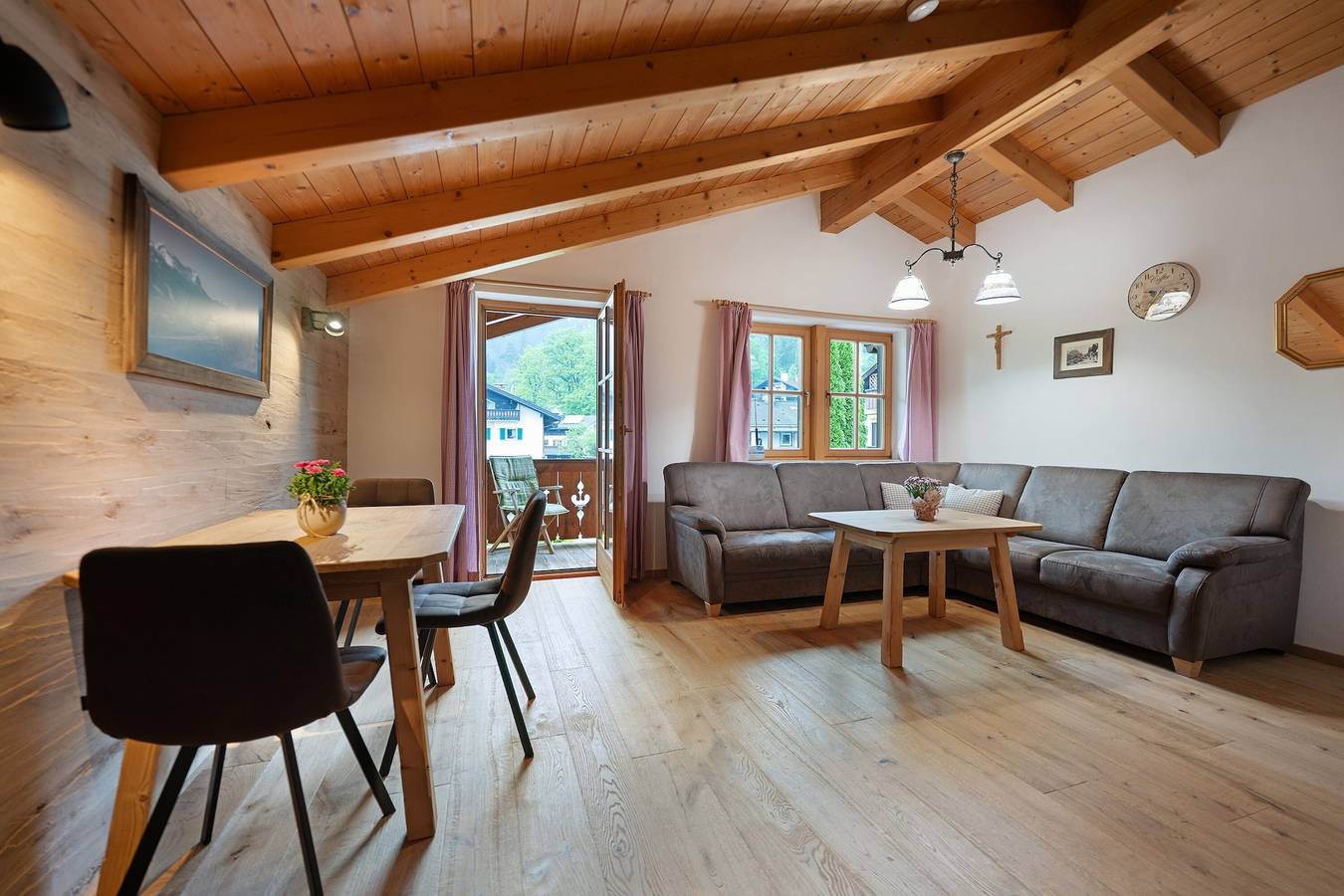 Ganze Wohnung, Ferienwohnung 'Kramer' mit Bergblick, Balkon und Wi-Fi in Garmisch-Partenkirchen, Bayerische Alpen