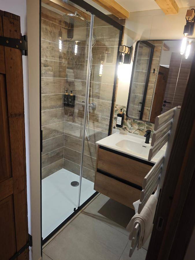 Appartement entier, Un Coin De Gîtes in Sciez, Région de Thonon-les-Bains