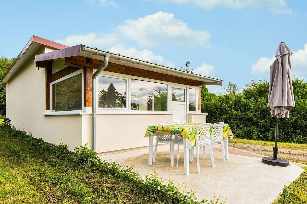 Cozy home in Bouzonville with Wifi in Bouzonville, Boulay-Moselle