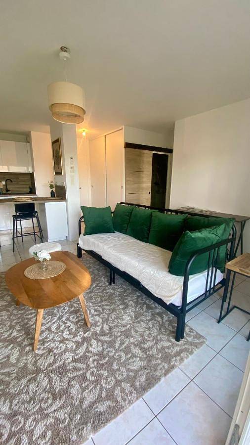 Gîte pour 3 personnes, avec balcon, animaux acceptés à Coutras