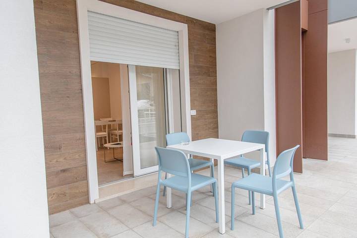 Apartament wakacyjny dla 4 osób, z Basen w Cavallino