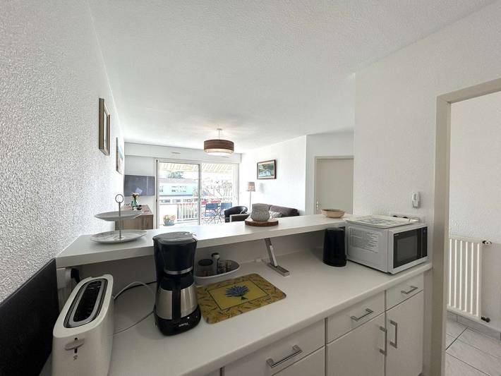Apartamento entero, Apartamento acogedor con balcón y parking a 700m del centro y playa - Saint Gilles Croix de Vie in Saint-Gilles-Croix-de-Vie, Valle del Loira