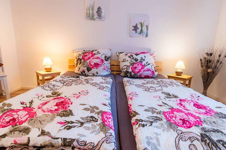 Ferienhaus für 4 Personen, mit Balkon und Sauna in Kamp-Bornhofen