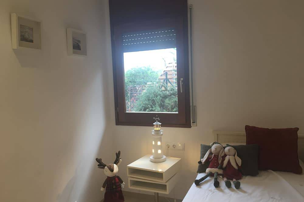 Ganze Wohnung, New apartment, high standing, 180º panoramic view of the sea. in Llanca, Oberampurien