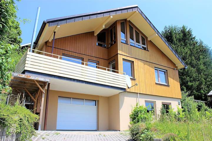 Ferienwohnung für 10 Personen, mit Balkon und Sauna in Loßburg