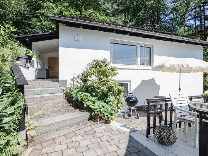 Ferienhaus für 4 Personen, mit Terrasse und Garten