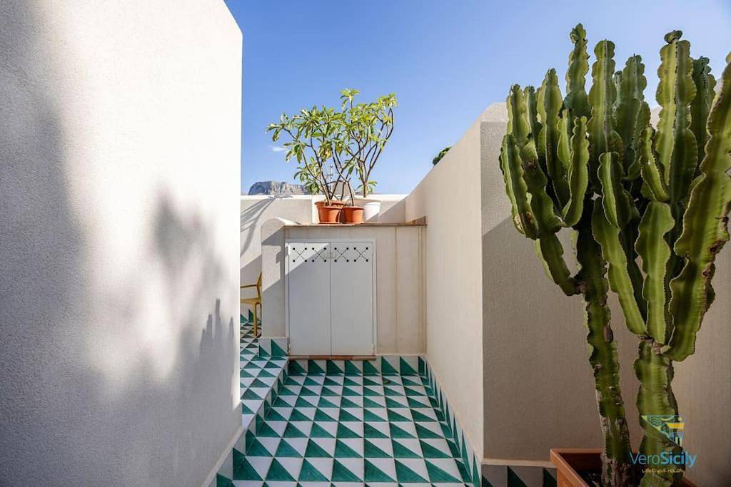 Villa in Terrasini, Provincia di Palermo