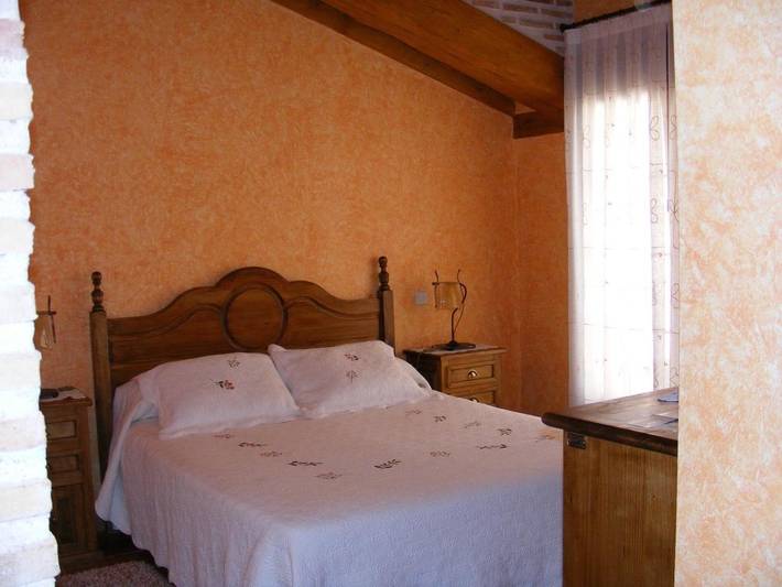 Casa rural para 2 personas, con Balcón y Vistas en Encinas - 3