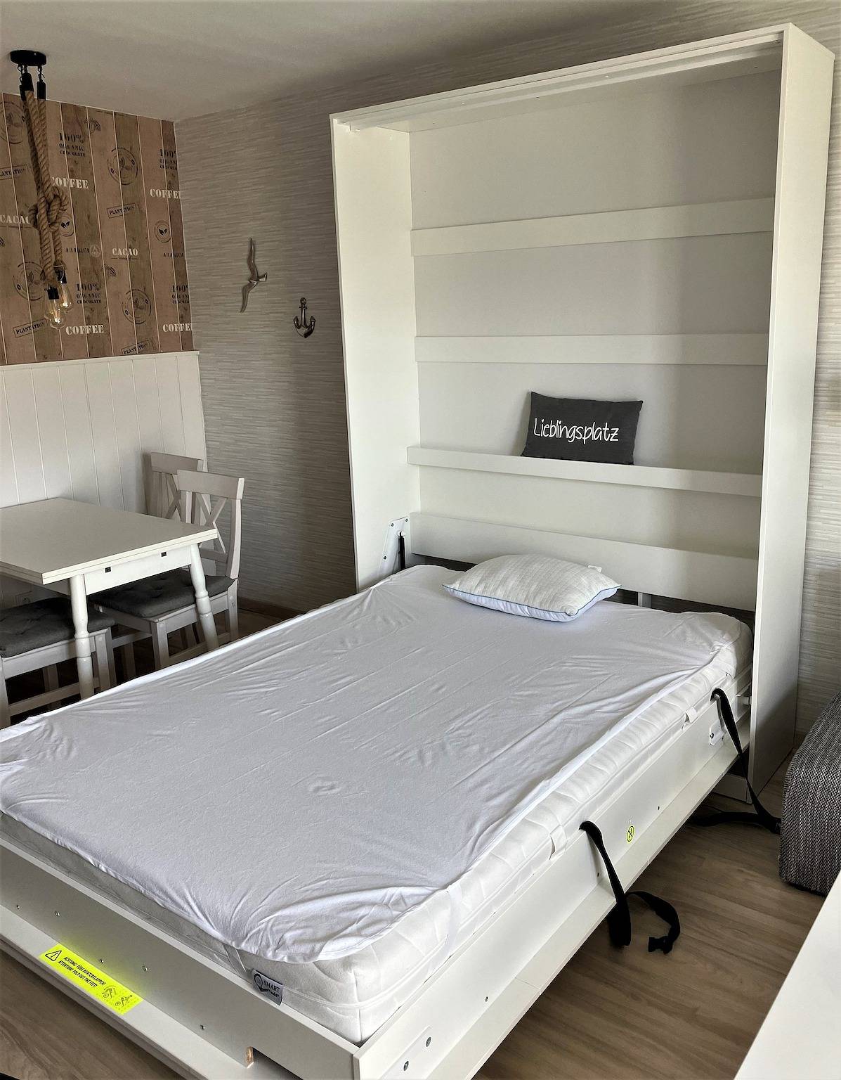 Ganze Ferienwohnung, Haus Blinkfuer - 2-Raum-Fewo in Büsum, Nordseeküste