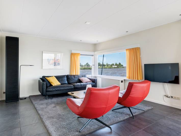 Ferienhaus für 6 Personen, mit Terrasse und Garten sowie Seeblick in Friesland - 3