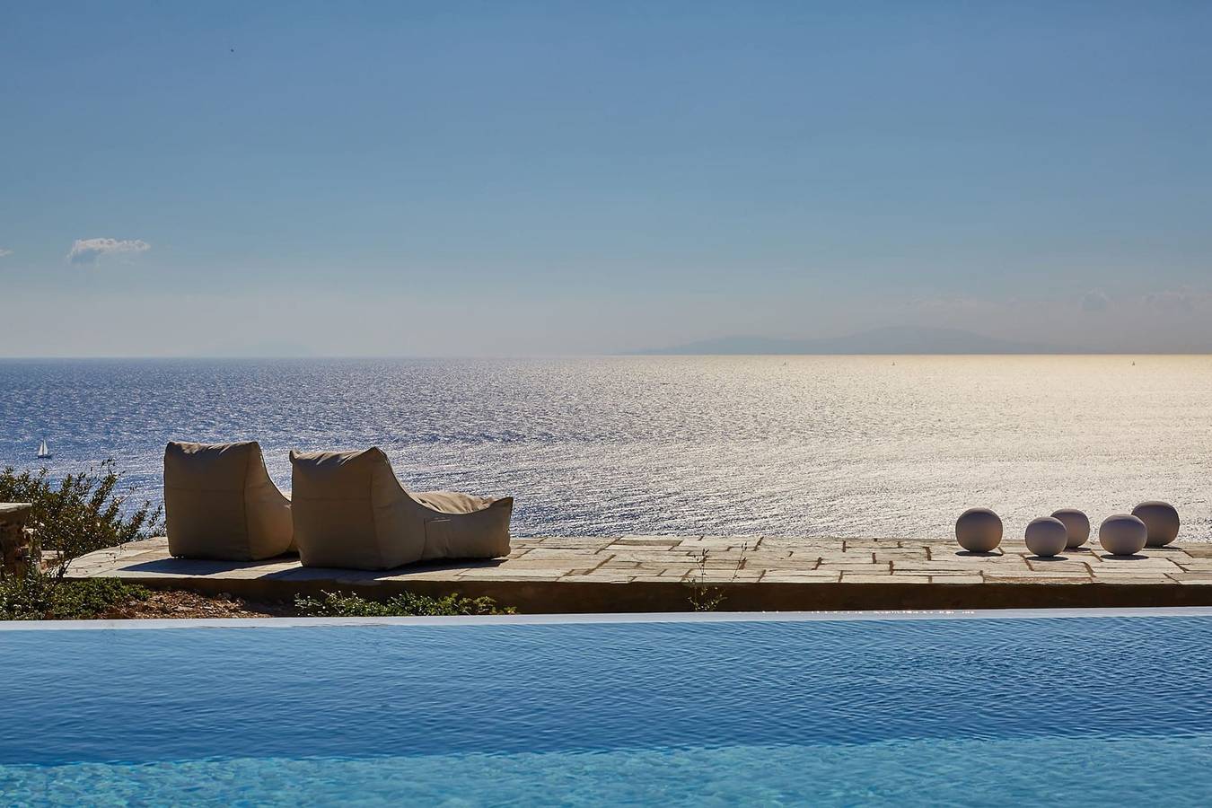 Lavish Sifnos Villa | Villa Cornelius | 7 Bedrooms | Breathtaking Sea Views | Private Outdoor Pool | Bbq Facilities | Shaded Outdoor Dining Area | Private Garden | Chrysopigi in Platis Gialos Sifnos, Cícladas