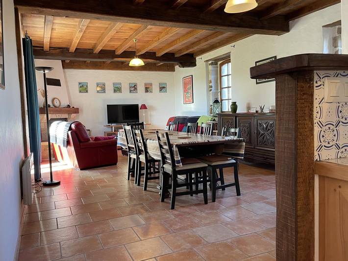 Gîte pour 8 personnes, avec Terrasse et Jardin à Urt - 4