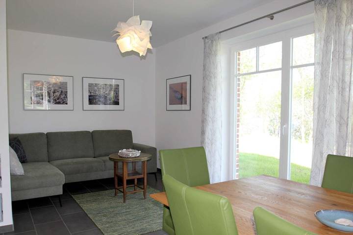 Ferienhaus mit Meerblick für 6 Personen, mit Garten und Pool sowie Sauna in Mönchgut-Granitz - 4