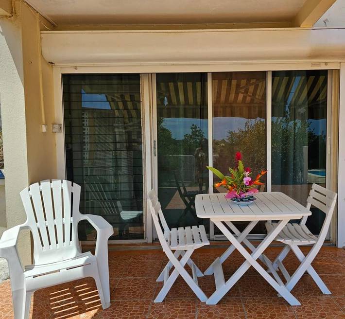 Maison d’hôte pour 2 personnes, avec jardin ainsi que vue et piscine à Petit-Bourg - 3