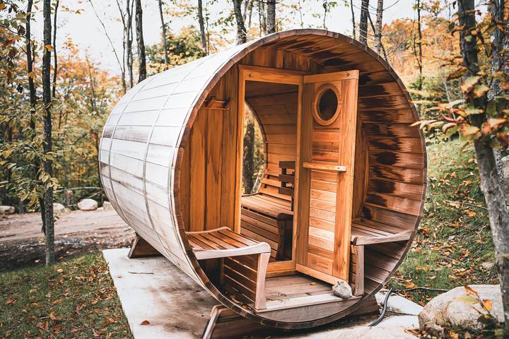 Location de vacances pour 6 personnes, avec vue sur le lac et jardin ainsi que terrasse et piscine dans Canada - 3