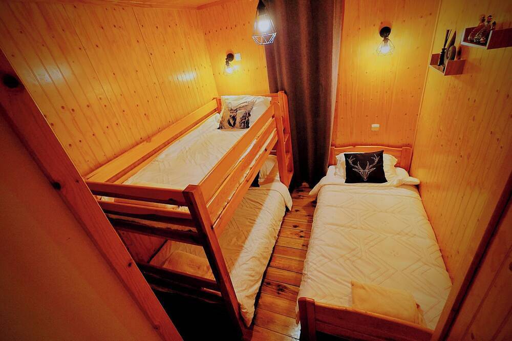 Whole chalet for 5 people - Les Balcons du Grand Puy - Near Ski & Lake in Seyne, Alpes-de-Haute-Provence