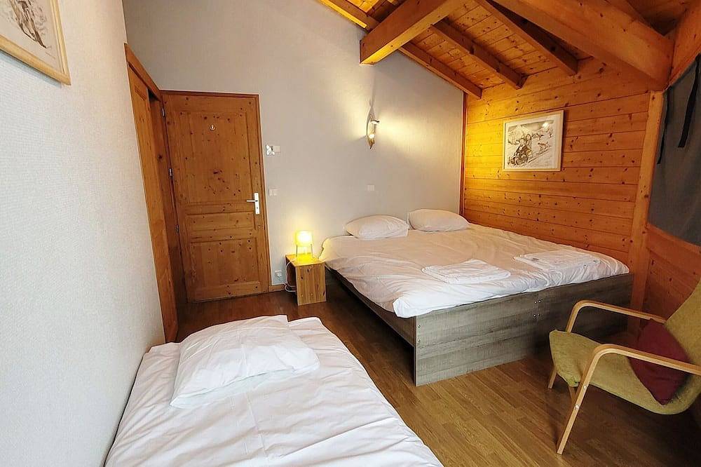 Helles Chalet am See, 80m von Pisten, Familienruhe in Les Gets, Les Portes du Soleil