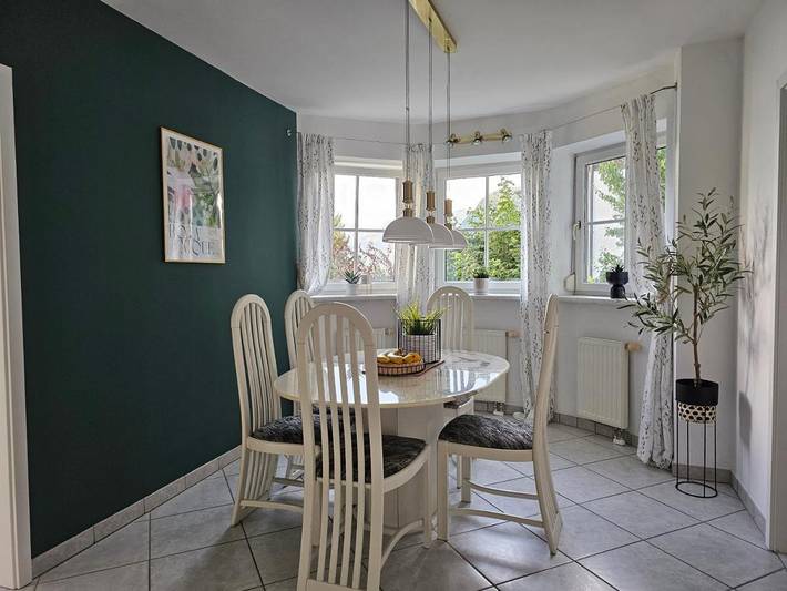 Ferienwohnung für 3 Personen, mit Balkon und Seeblick sowie Ausblick in St. Gilgen - 3