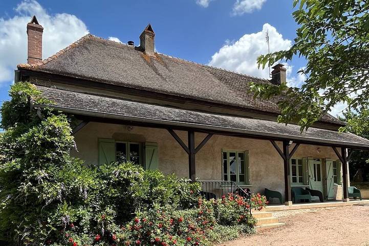Location de vacances pour 6 personnes, avec Terrasse et Jardin à Saint-Marcelin-de-Cray